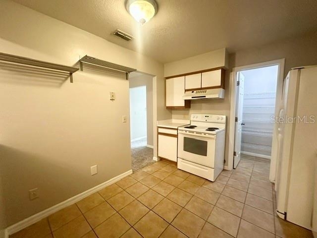 2259 Coach House Boulevard - Photo 3