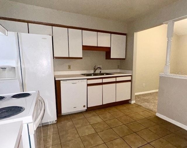 2259 Coach House Boulevard - Photo 2