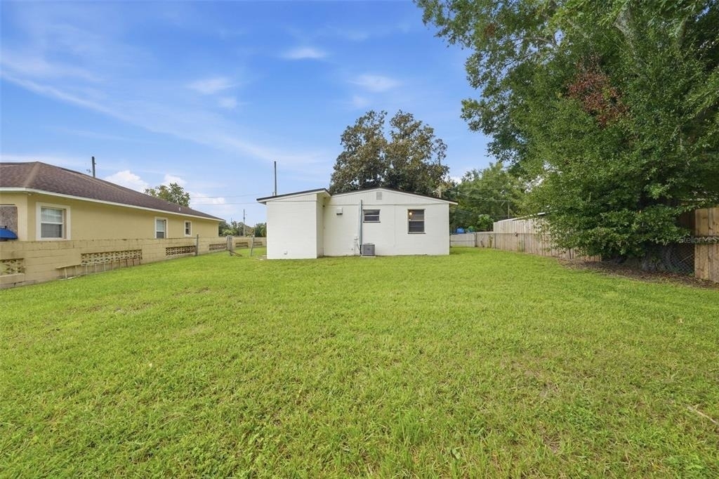 3905 Wilts Street - Photo 11