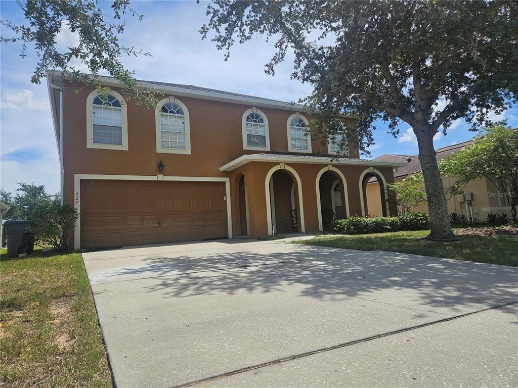 427 Samuel Street - Photo 0