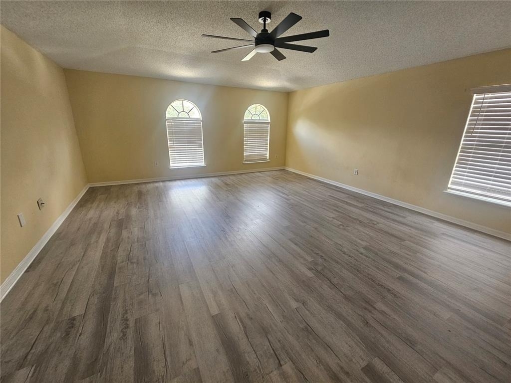 427 Samuel Street - Photo 15