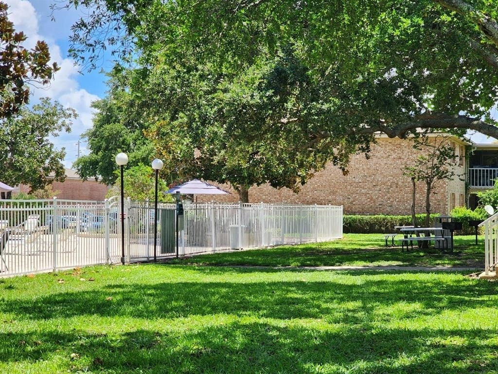 416 Banyon Tree Circle - Photo 24