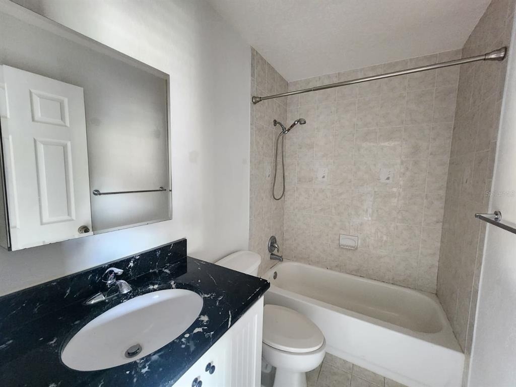 416 Banyon Tree Circle - Photo 20