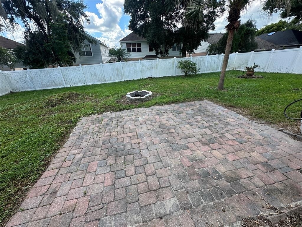 610 Iris Street - Photo 30