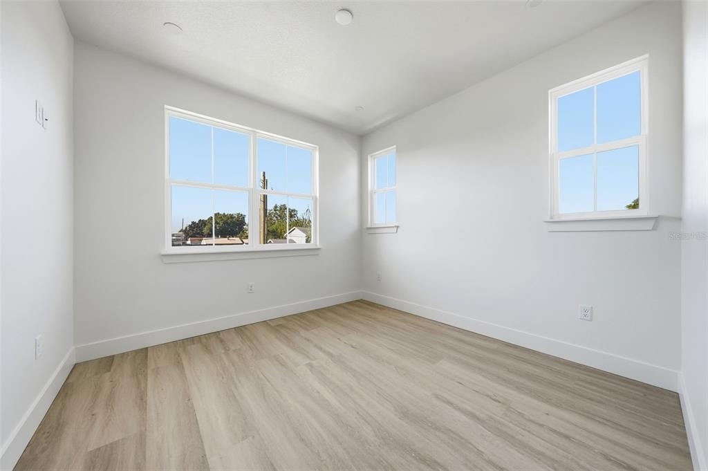 1605 Bryn Mawr Street - Photo 29