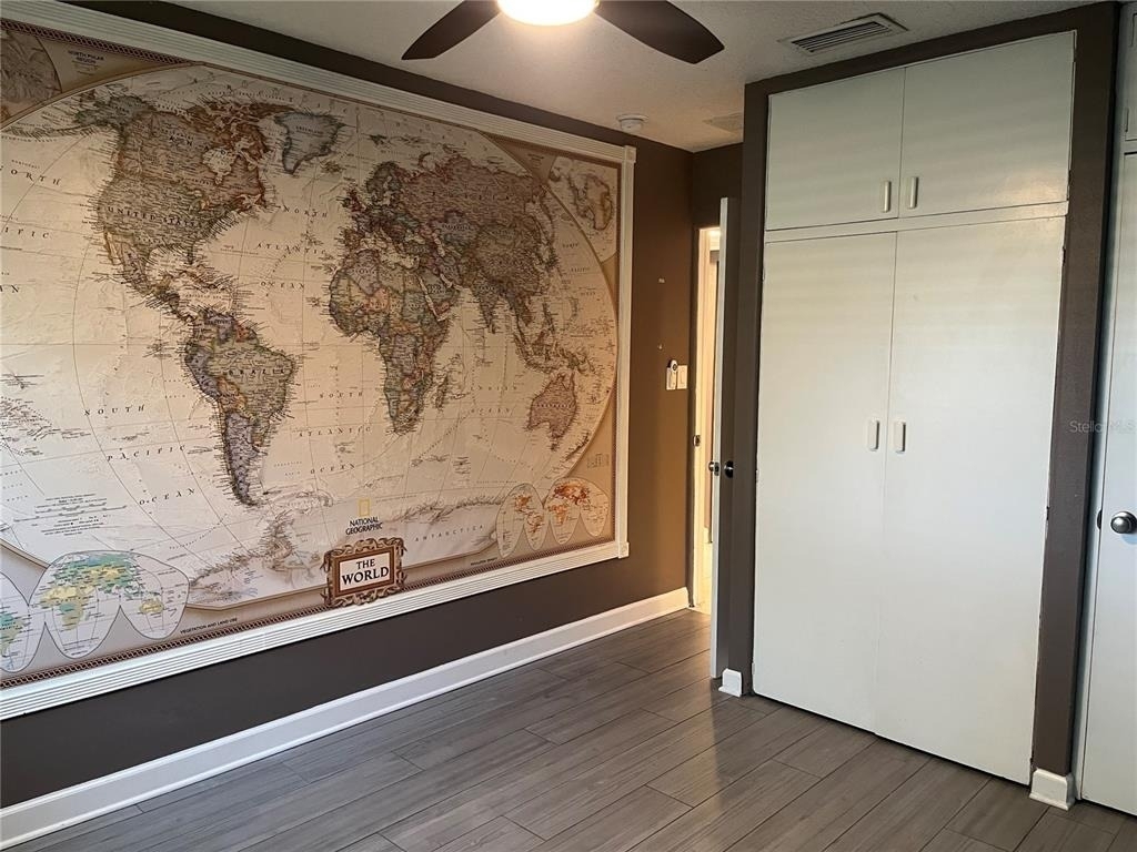 514 Baker Street - Photo 9