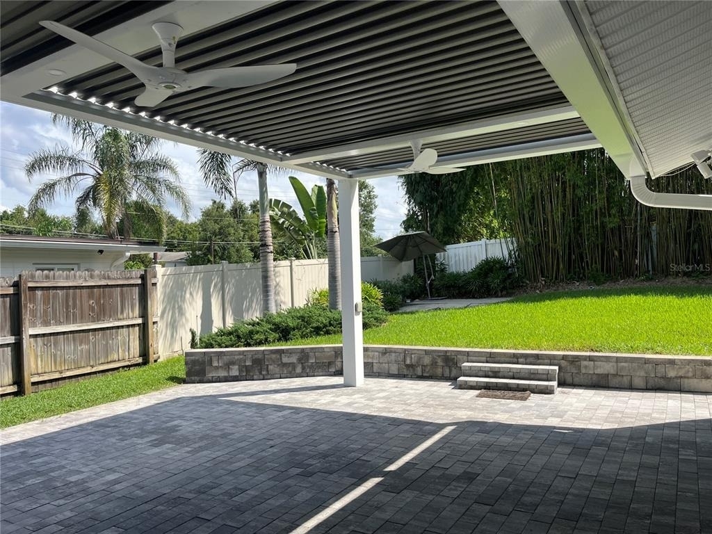 514 Baker Street - Photo 18