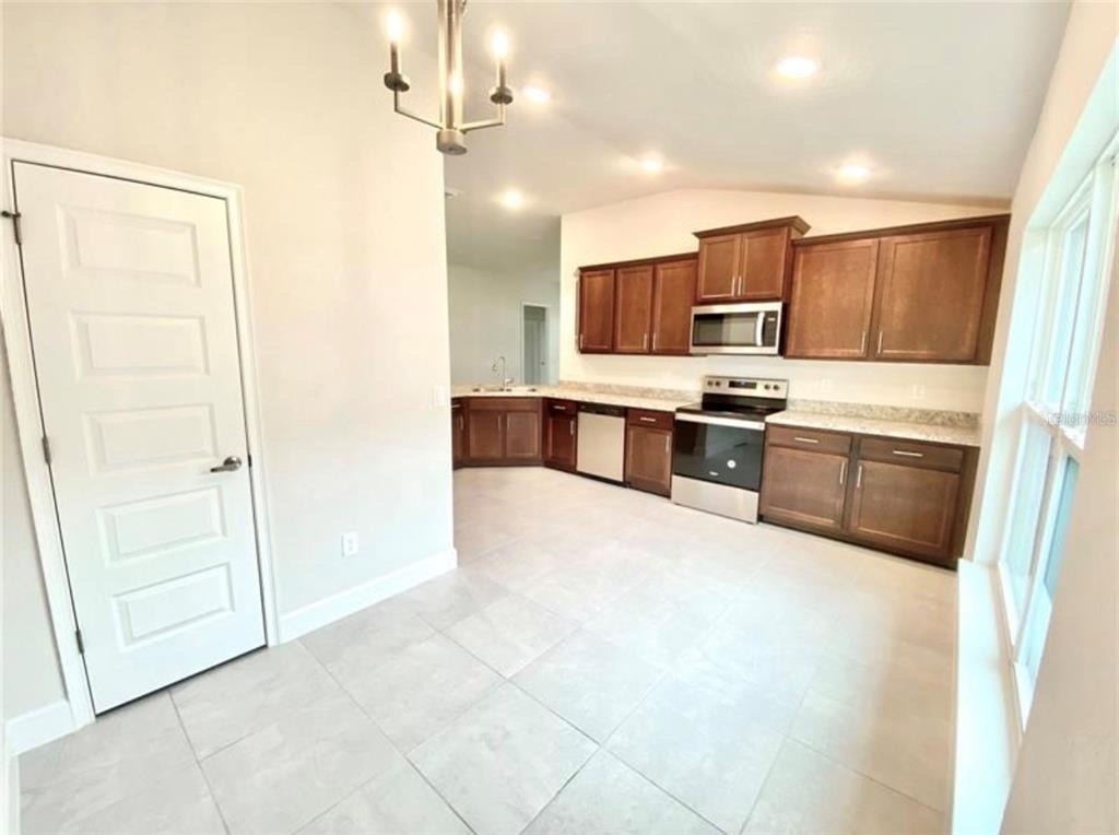 4494 Nw 2nd Ave - Photo 3