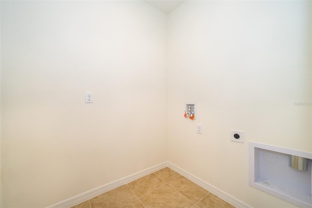 1391 Fox Squirrel Drive - Photo 9
