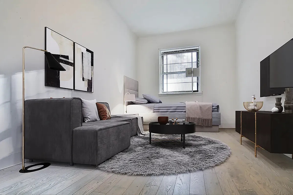210 East 38th Street - Photo 1