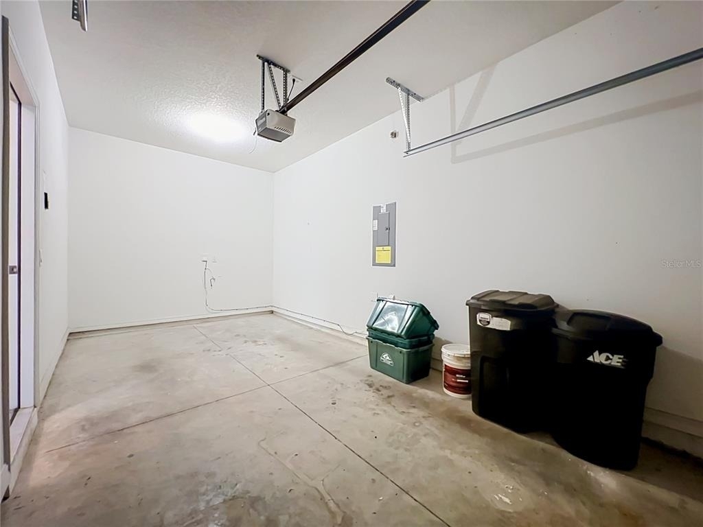 412 Penny Royal Place - Photo 57