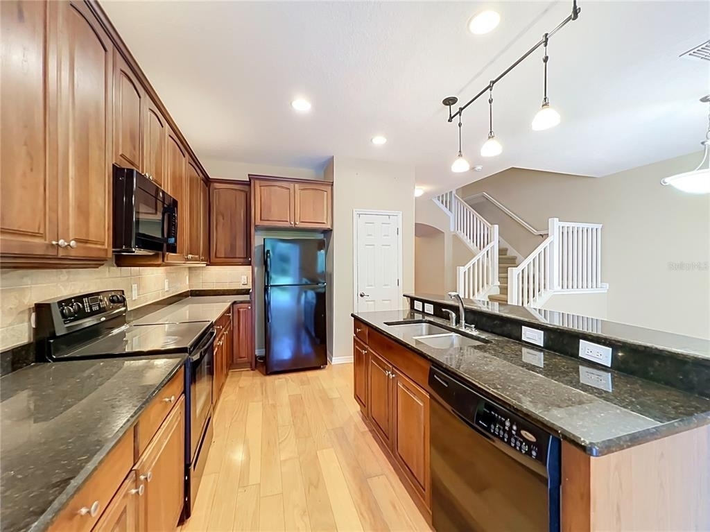 412 Penny Royal Place - Photo 23
