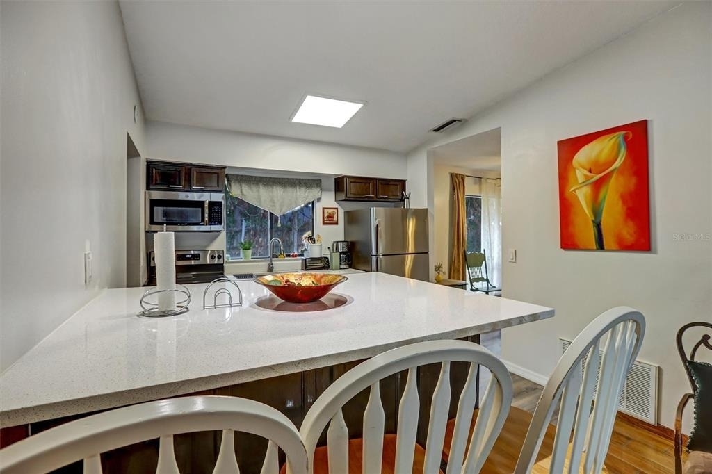 700 Sunbury Drive - Photo 11