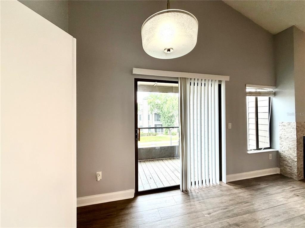 549 Sun Ridge Place - Photo 10