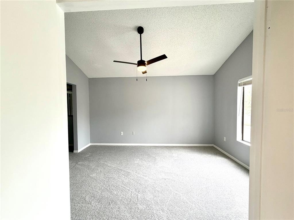 549 Sun Ridge Place - Photo 16