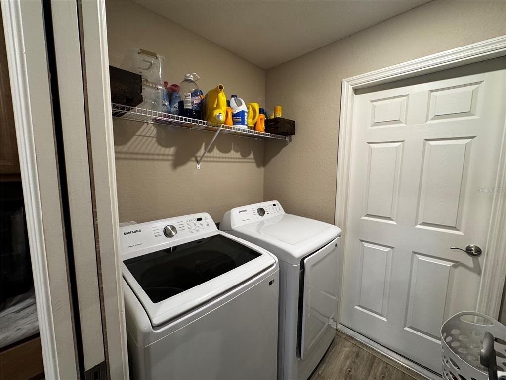 1391 Mountain Flowers Lane - Photo 10