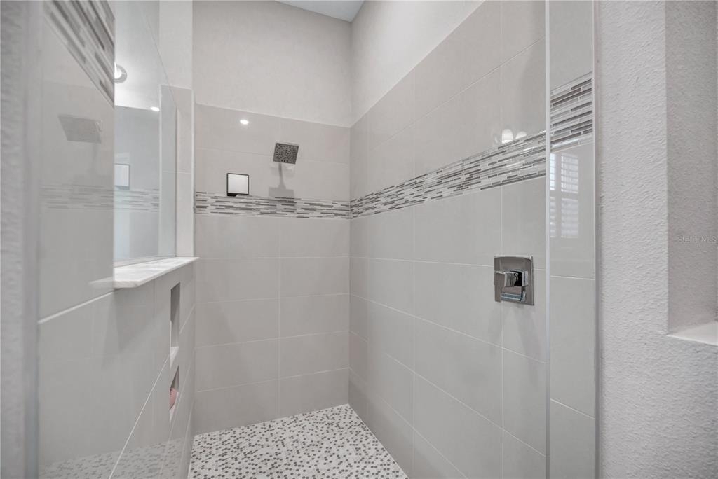 2056 Wood Thrush Lane - Photo 18