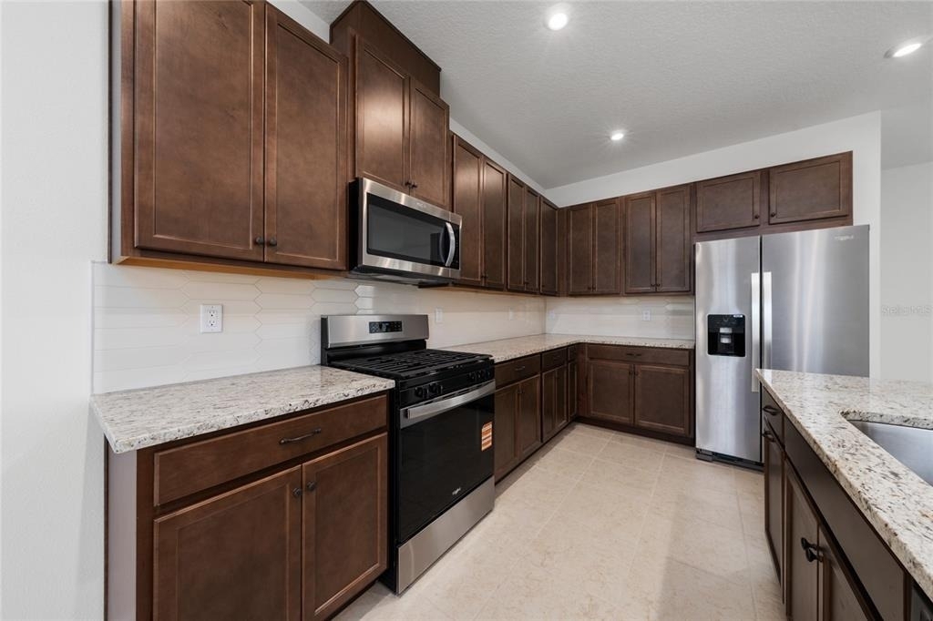 2420 Celebration Boulevard - Photo 6