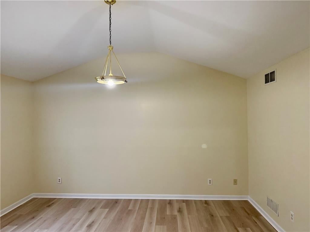7813 Cross Creek Circle - Photo 24