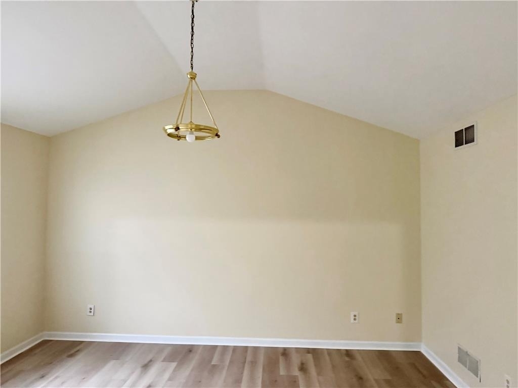 7813 Cross Creek Circle - Photo 25