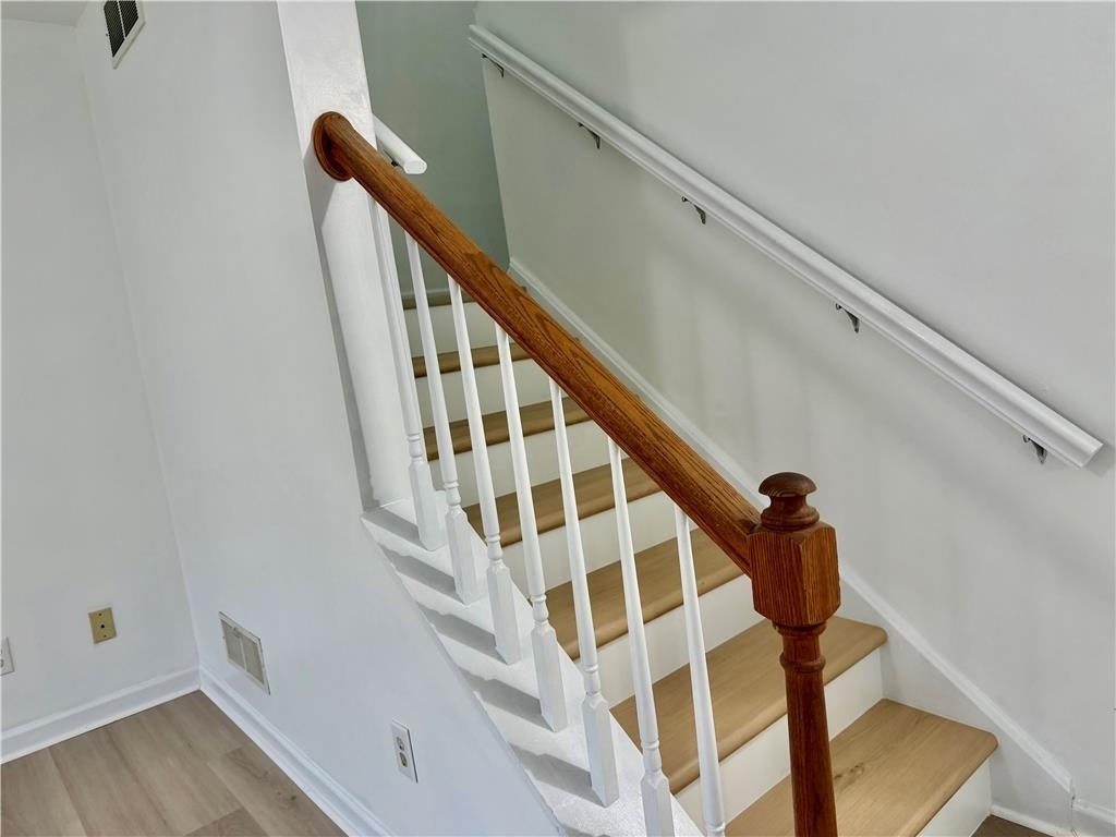 7813 Cross Creek Circle - Photo 12