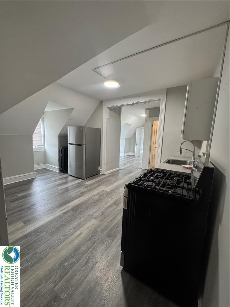 81 Dana Street - Photo 1