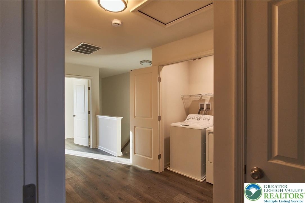 6639 Stein Way - Photo 11