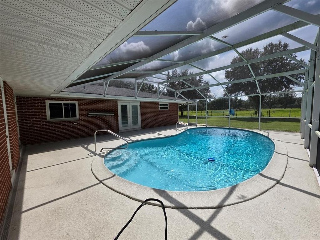 25601 Laylaine Drive - Photo 40