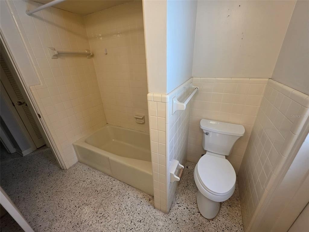 25601 Laylaine Drive - Photo 30