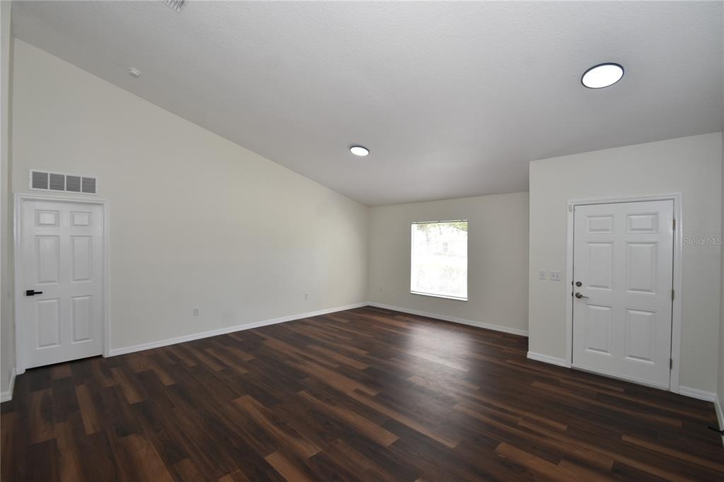 33 Prattwood Lane - Photo 3