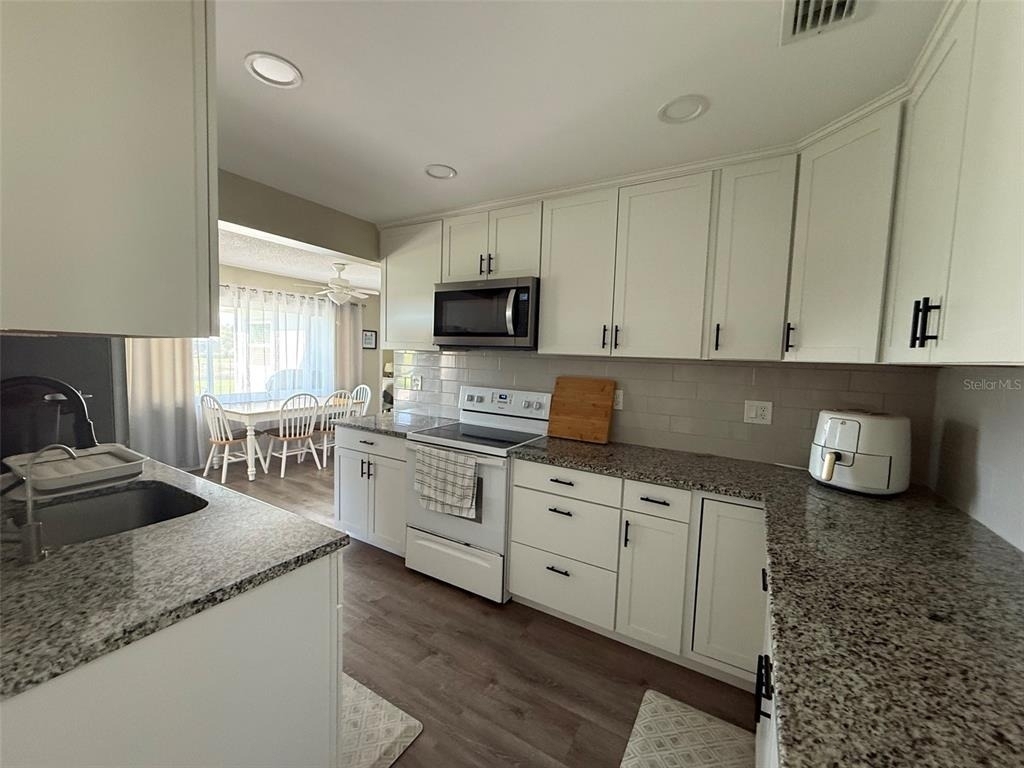 998 Bass Court - Photo 8