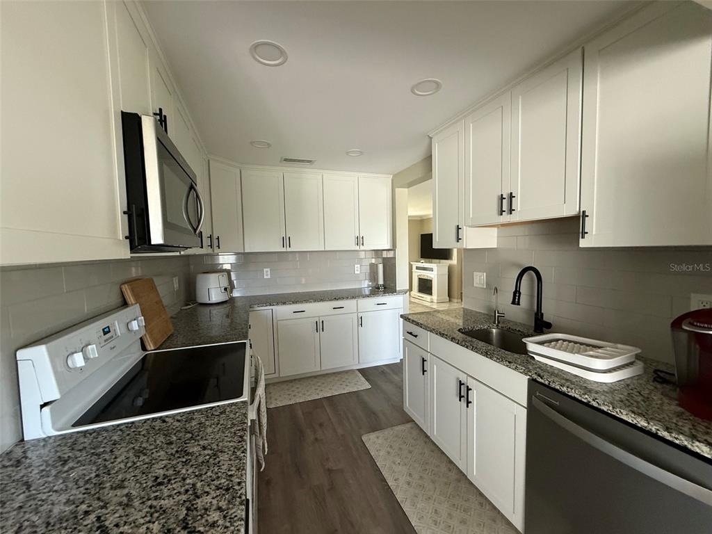 998 Bass Court - Photo 7