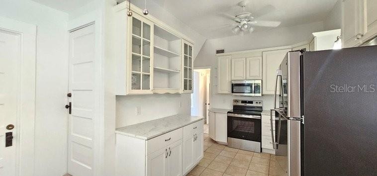 461 W Marion Avenue - Photo 8