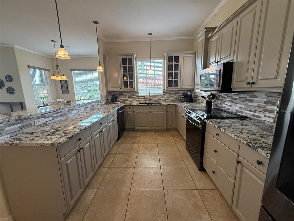 1344 Mediterranean Drive - Photo 11