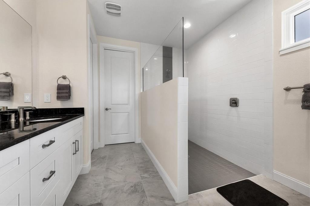 13305 Longville Avenue - Photo 18