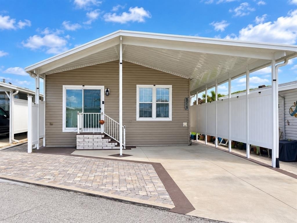 6519 Oregon Street - Photo 0
