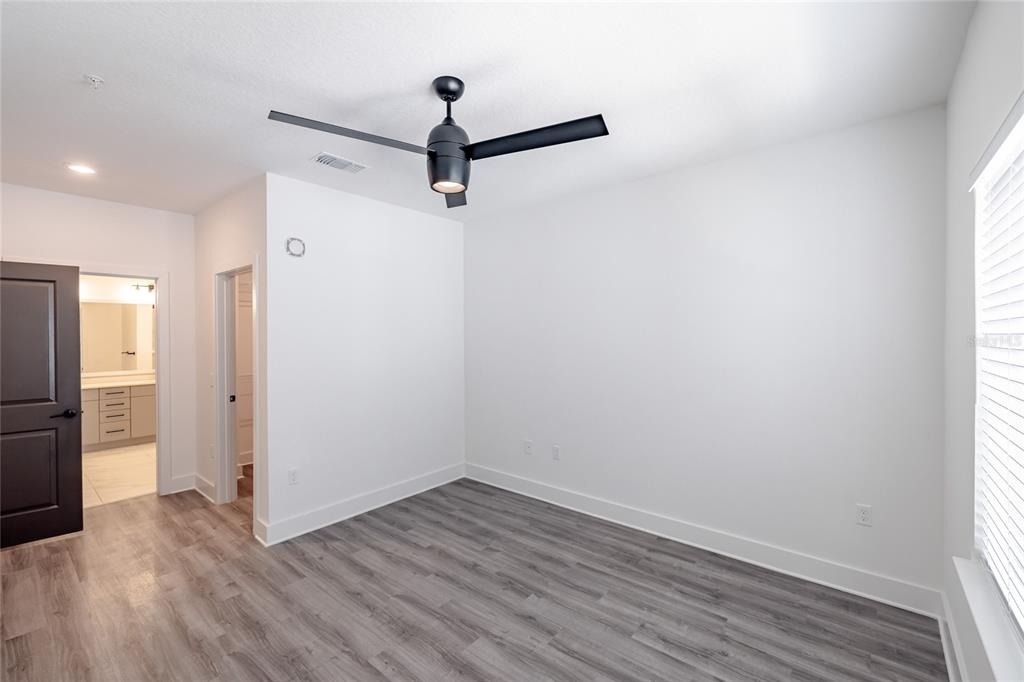 1420 Lakefront Drive - Photo 28