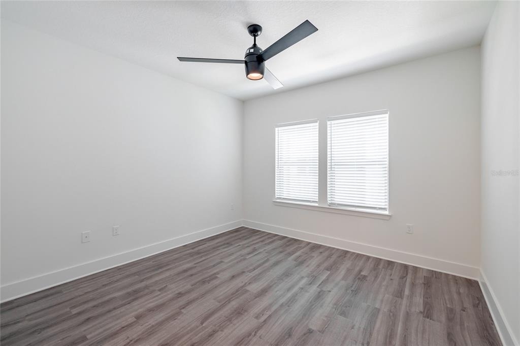 1420 Lakefront Drive - Photo 23