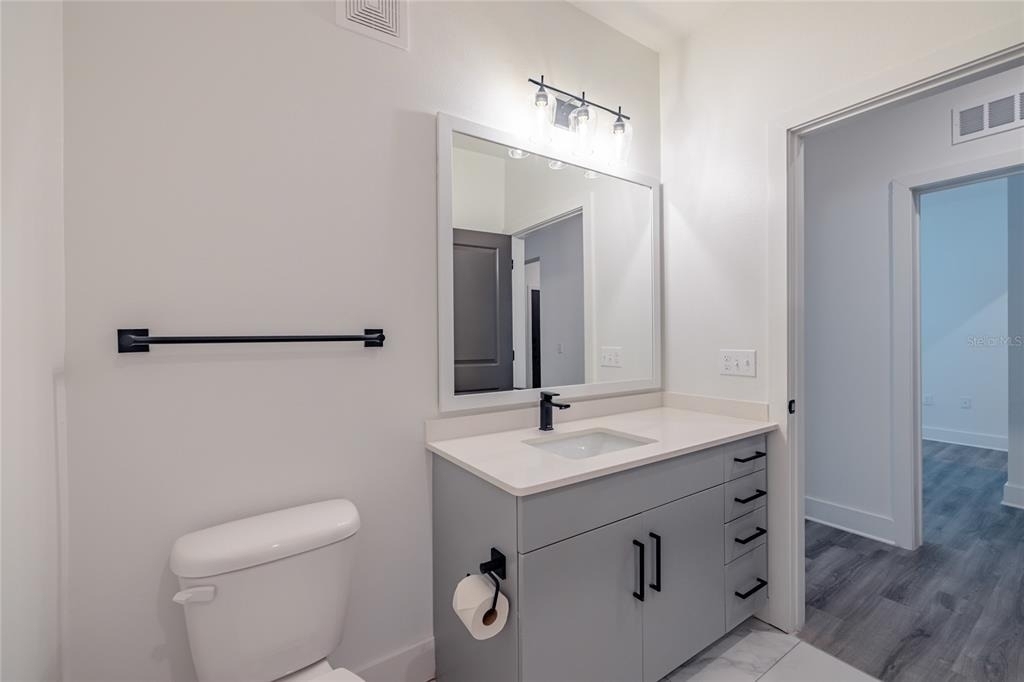 1420 Lakefront Drive - Photo 18