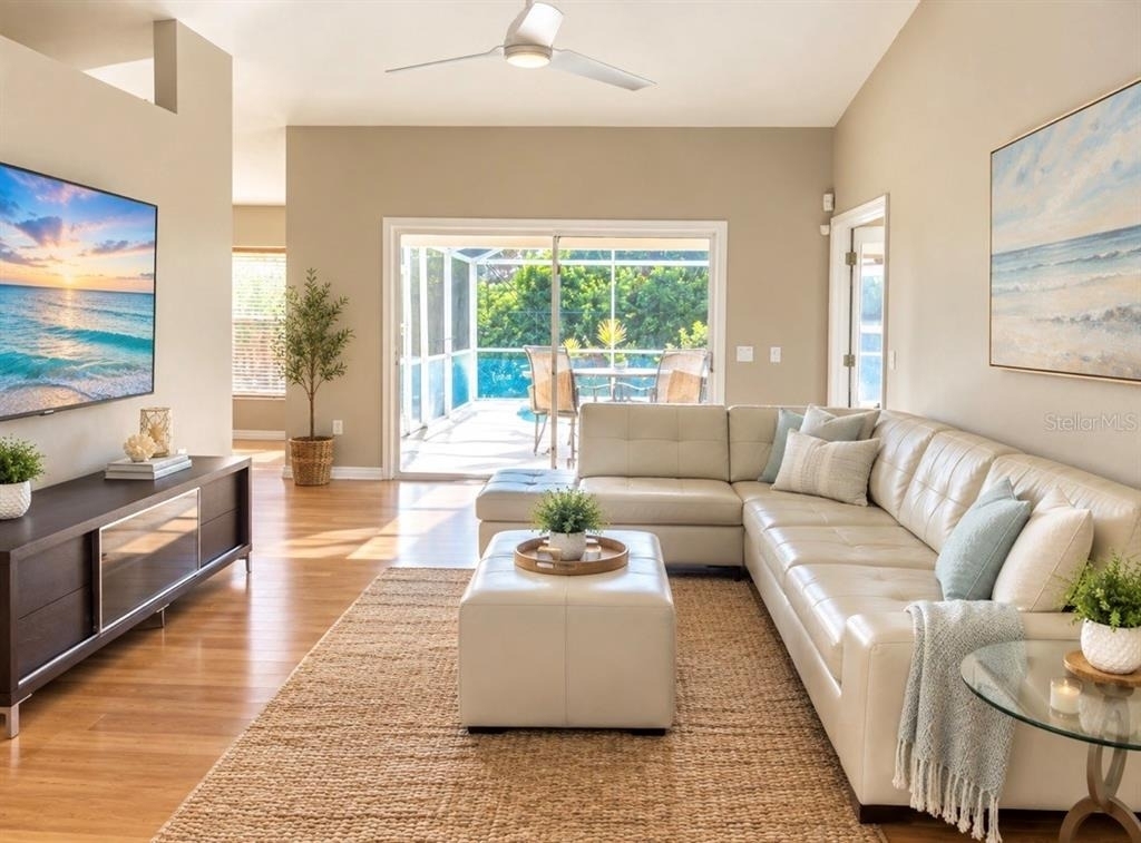 118 Byron Court - Photo 2