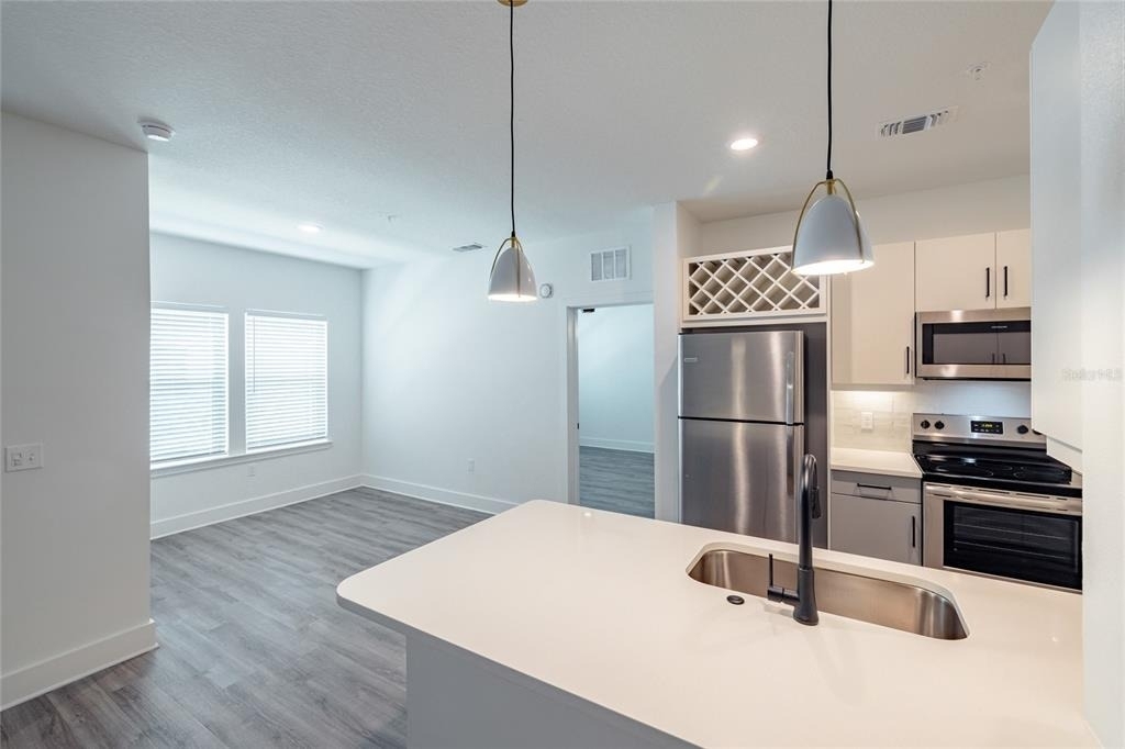 1420 Lakefront Drive - Photo 4