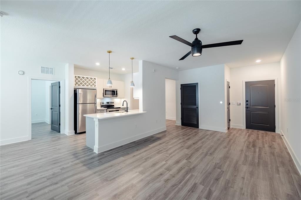 1420 Lakefront Drive - Photo 9