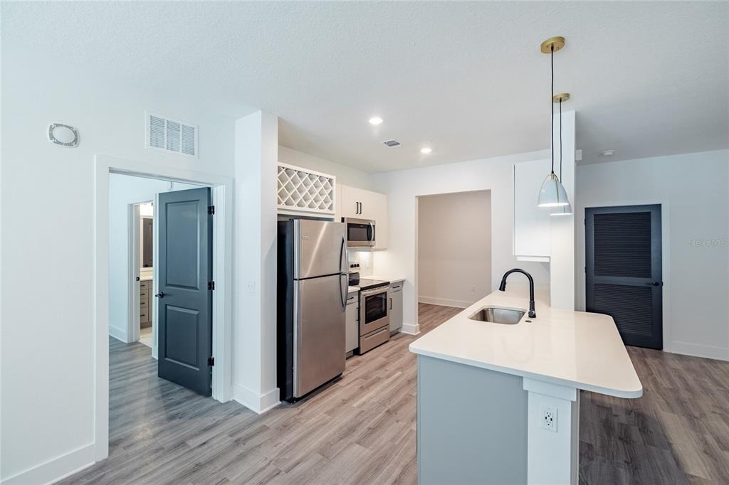 1420 Lakefront Drive - Photo 6