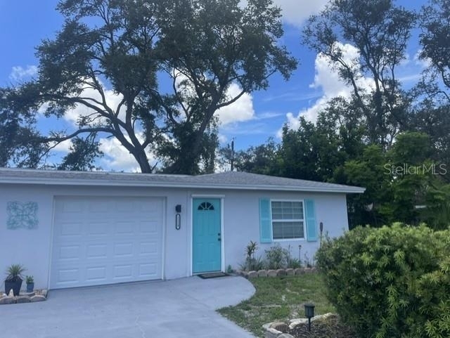 2229 Montclair Drive - Photo 0