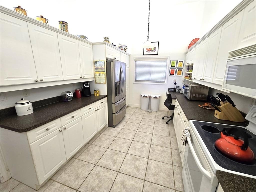 3905 Mariners Walk - Photo 9