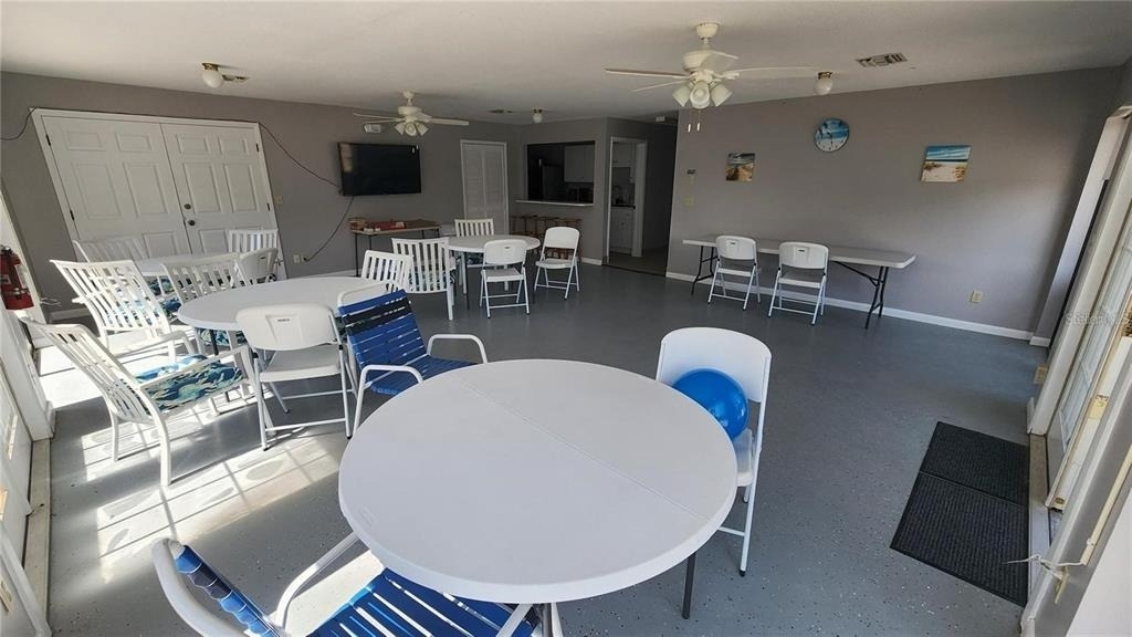 25050 Sandhill Boulevard - Photo 17