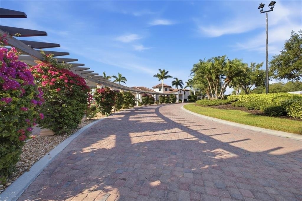 10792 Tarflower Drive - Photo 33