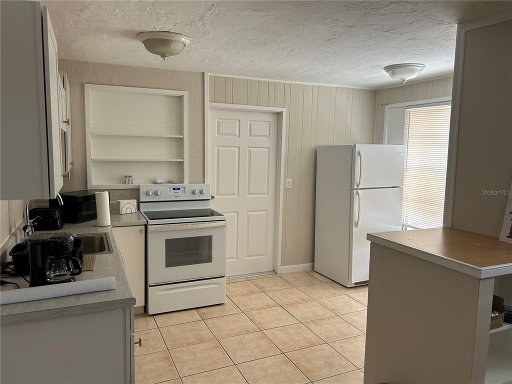 5610 18th Ave - Photo 4