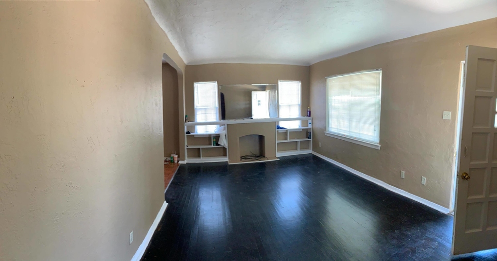 3727 Nashville Avenue - Photo 1