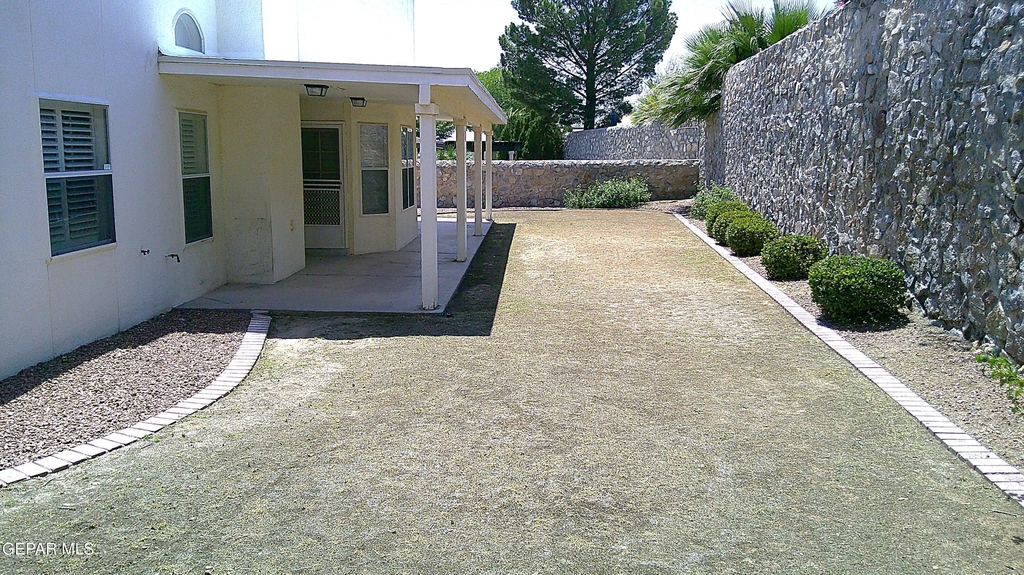6901 Mineral Ridge Drive - Photo 26
